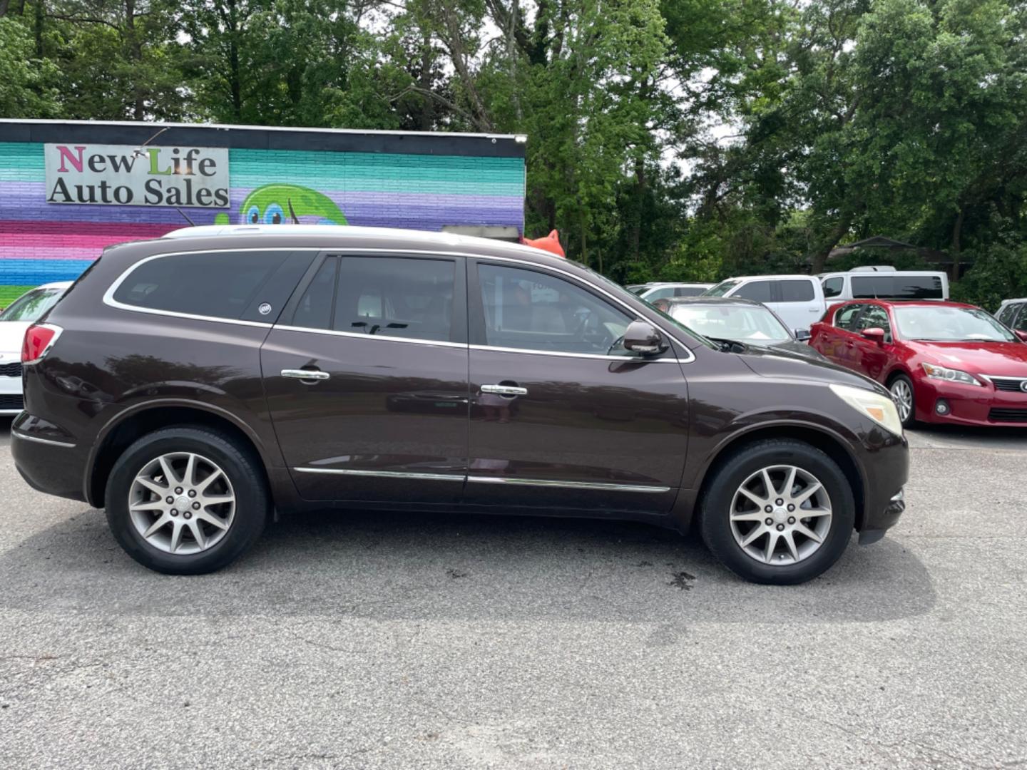 2016 BROWN BUICK ENCLAVE LEATHER (5GAKRBKD4GJ) with an 3.6L engine, Automatic transmission, located at 5103 Dorchester Rd., Charleston, SC, 29418-5607, (843) 767-1122, 36.245171, -115.228050 - Photo#7